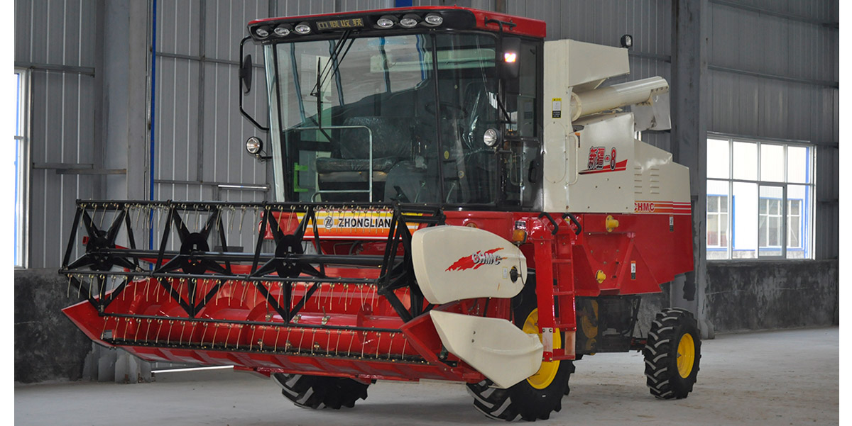 中聯收獲新疆4LZ-8A 自走輪式谷物聯合收割機