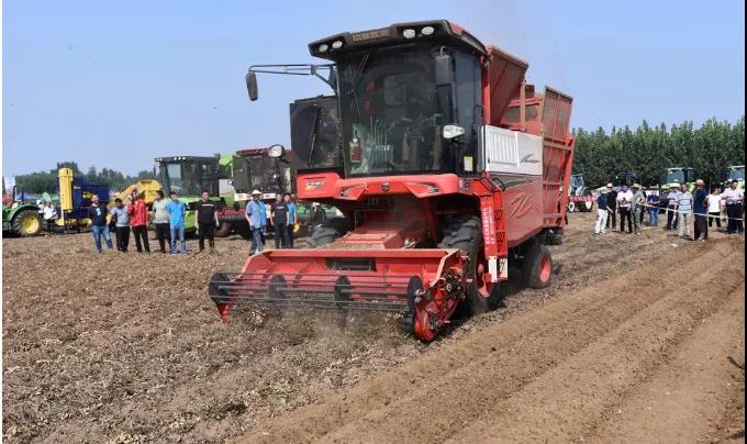 3年內入手5臺,1年里推薦近20臺,是什么樣的收獲機讓他如此著迷? 累人3.jpg