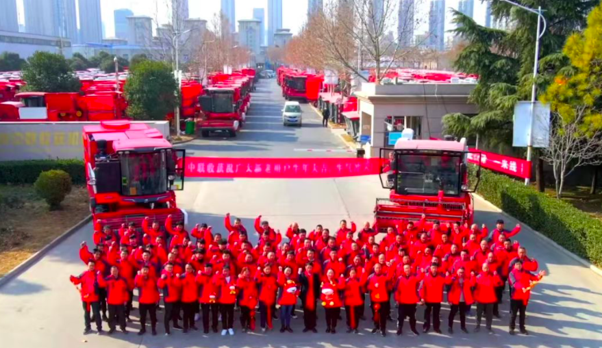 三點證明鄭州中聯新疆9/9L收獲機值得期待“市場黑馬” 329-4.png